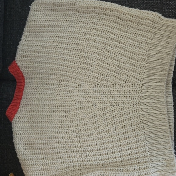 RARE babaa Wool Cream Sweater with Coral Trim - Picture 4 of 4